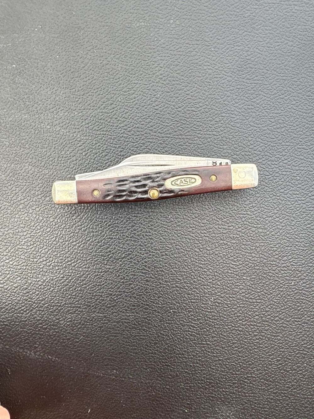 Case XX 6333 SS Small Stockman 3-Blade Pocket Knife Brown Jigged Synthetic - Picture 2 of 5